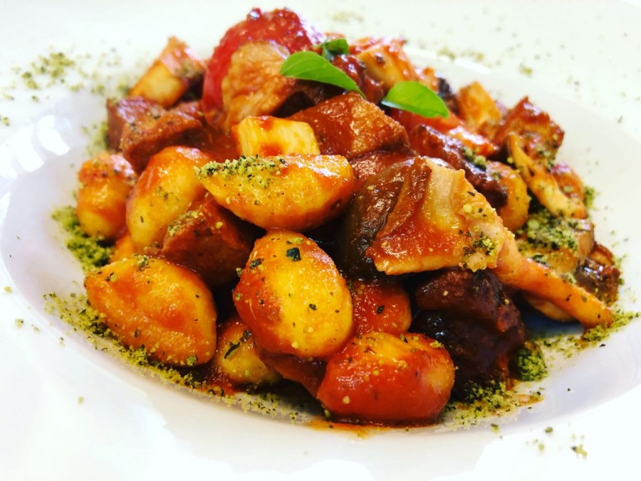 Gnocci mit Pilzen und Tomaten.jpg