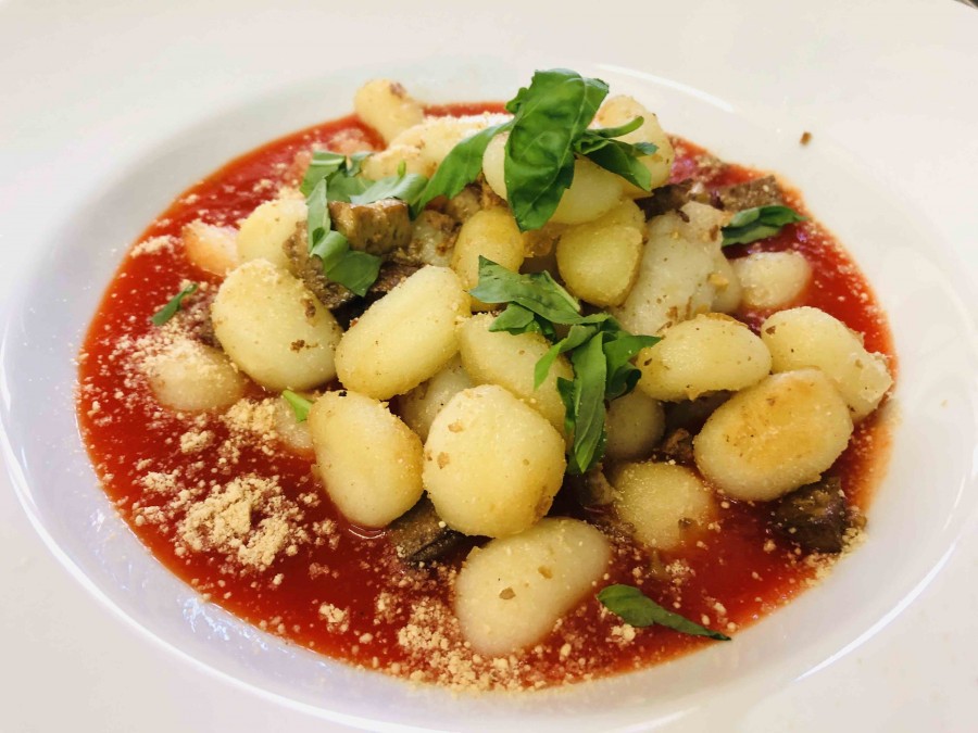 Gnocci mit Paprikasauce.jpg