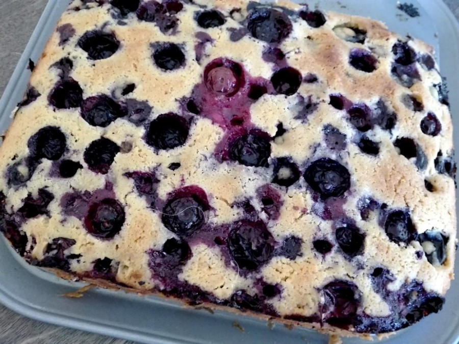 Blaubeer Blondies_1.jpg