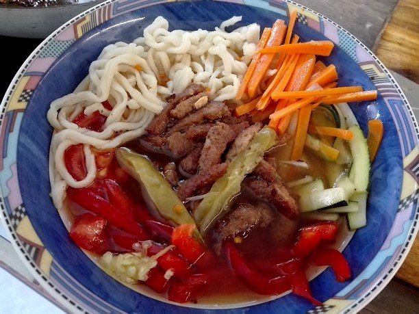 Ramen Sojaschnetzel Bowl_1.jpg