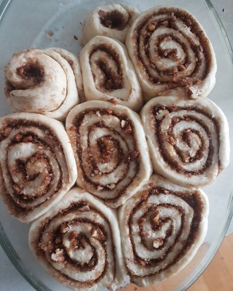 CinnamonBuns (1).jpg