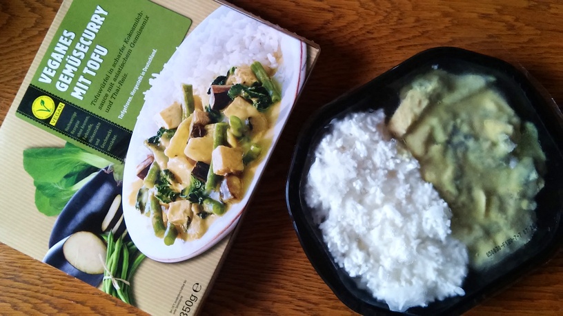 veganes Gemüsecurry mit Tofu (Netto) - vorher.jpg